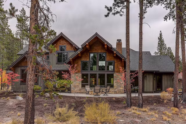 The Sierra mountain modern custom home exterior view 4